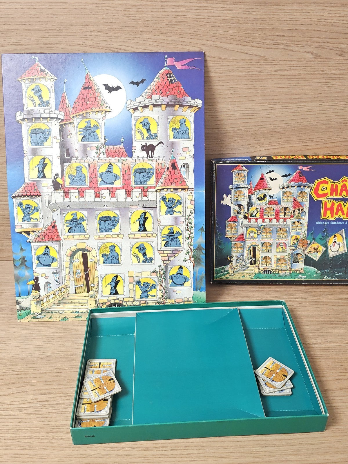 Jeu de société rétro Château Hanté ancien, version vintage, à restaurer, rare