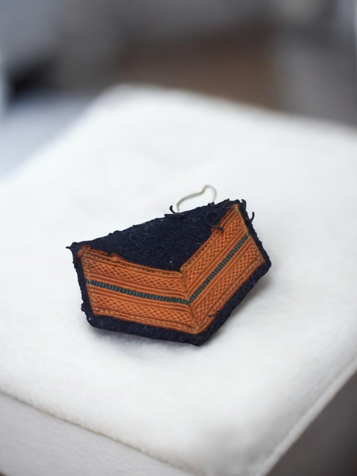 Écusson militaire ancien Armée de l’Air France brodé vintage chevron tissu