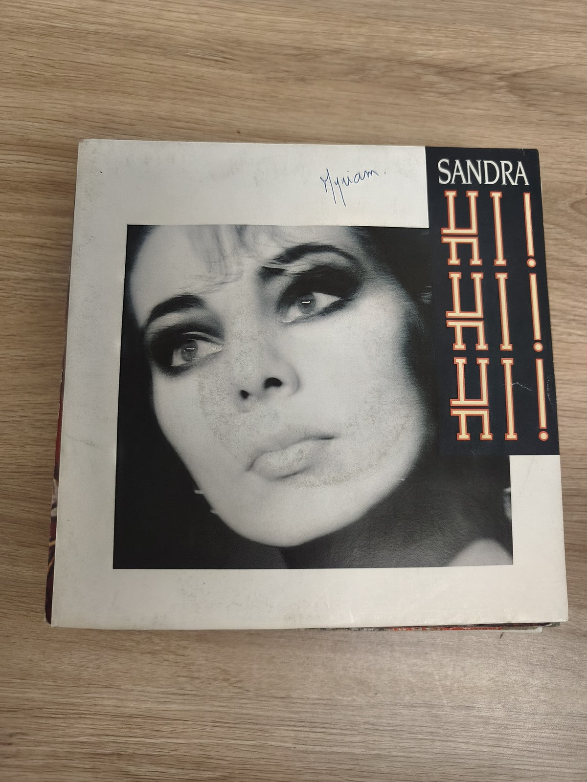 Vinyle 45 tours Sandra Hi! Hi! Hi! pochette écriture bleue, disque d'occasion
