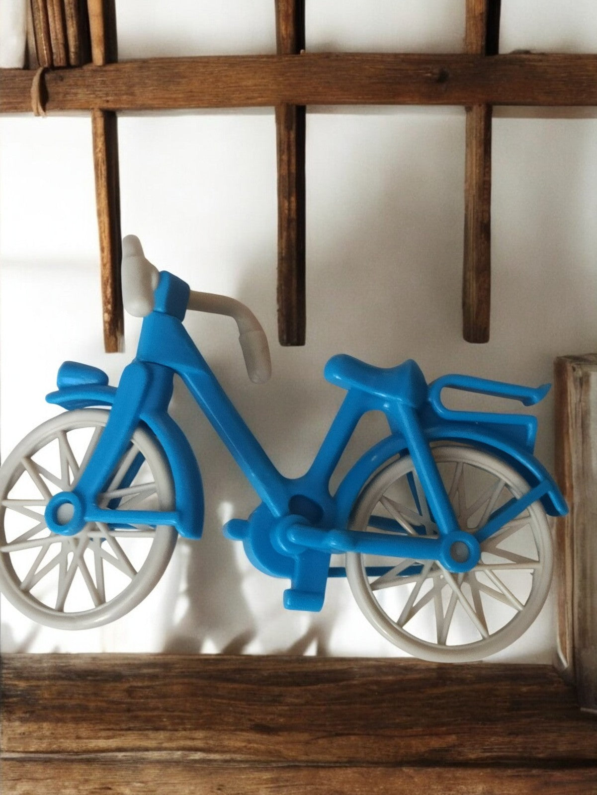 Vélo Playmobil bleu vintage années 70 accessoire ancien jouet rétro