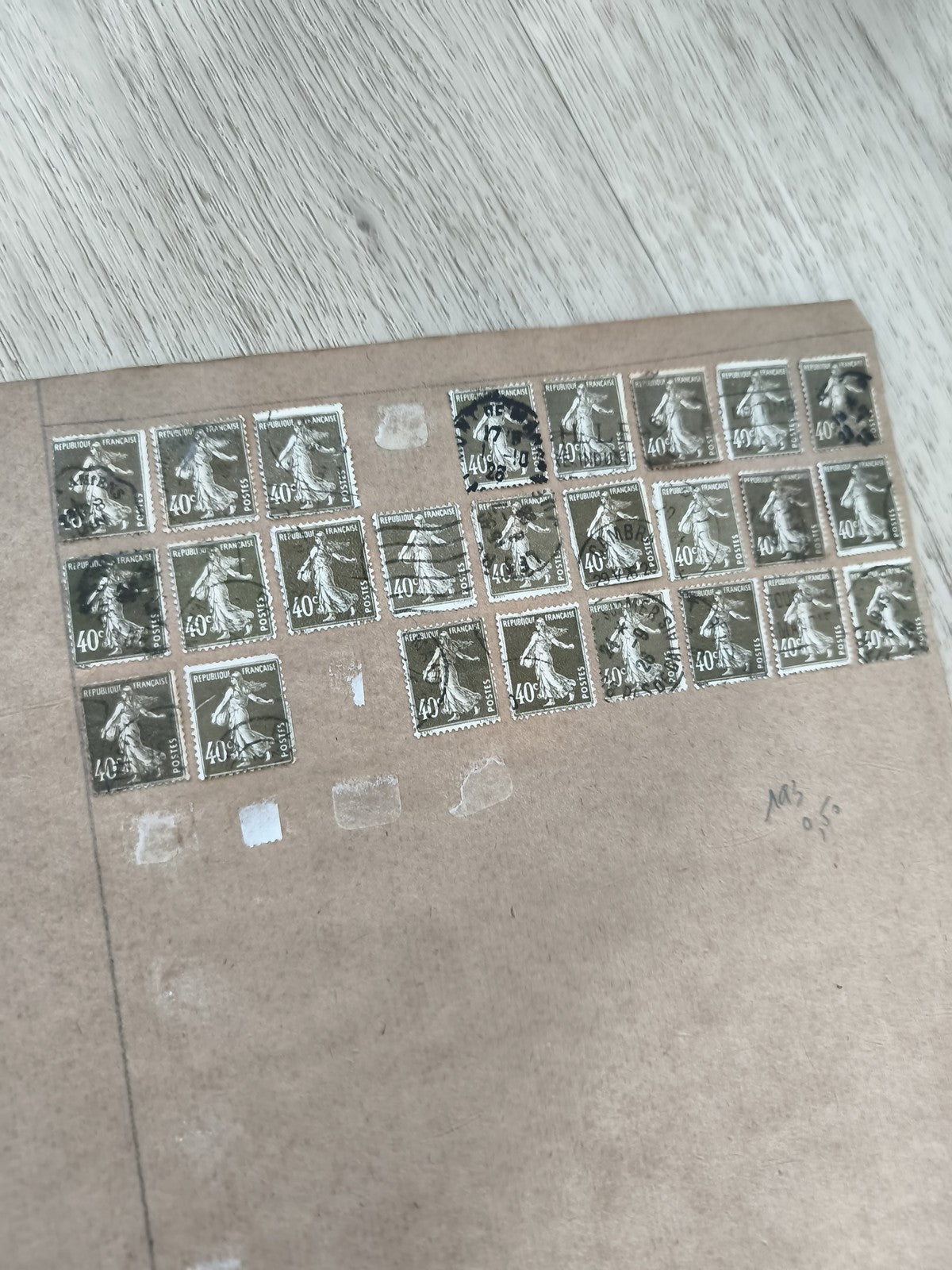 Gros lot timbres anciens d'étude Marianne 40c sur planche philatélie collection