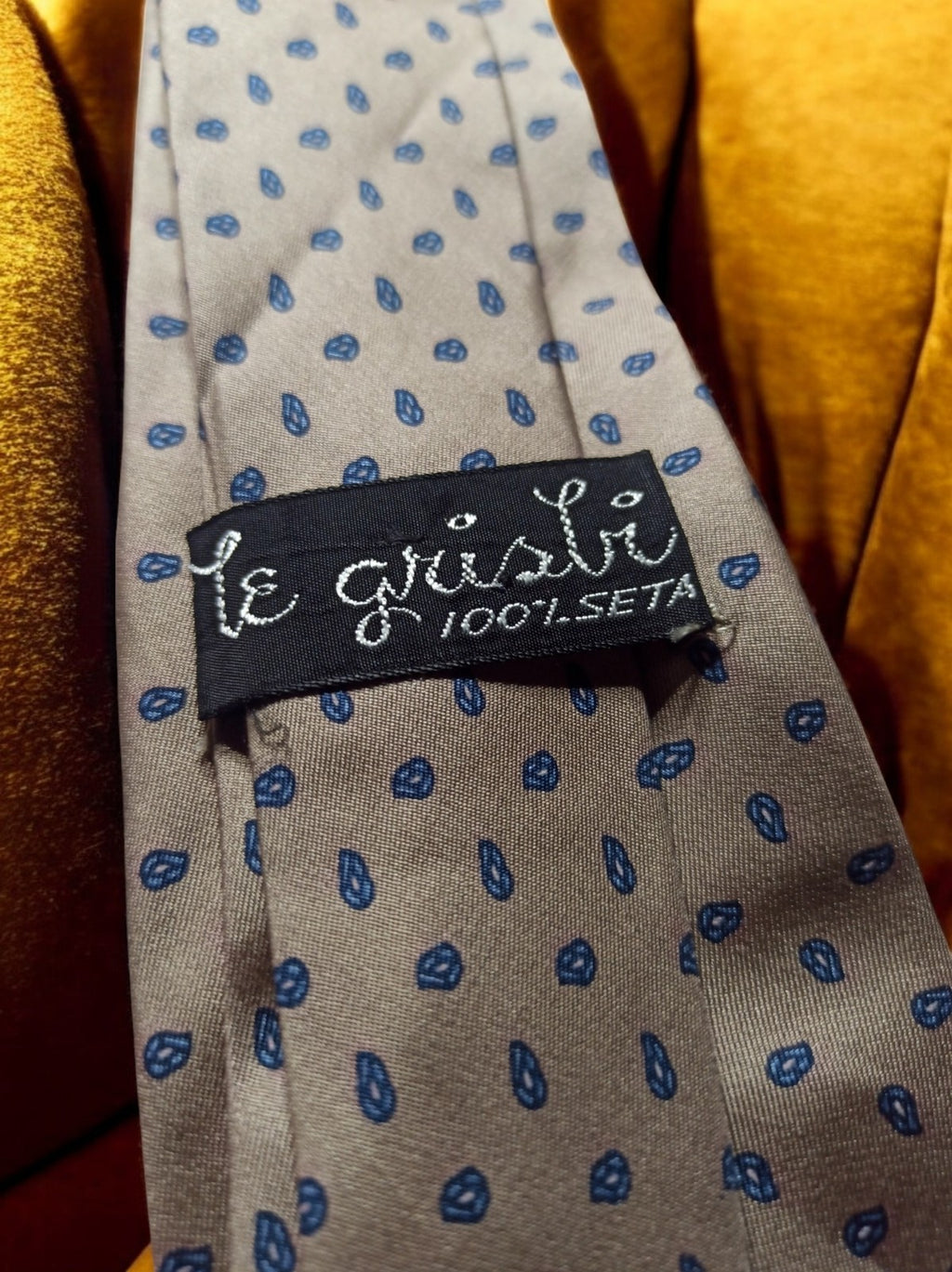 Cravate vintage soie Le Grisli France grise motif bleu élégant rétro