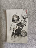 CPA Bonne Année fillette manteau fourrure houx timbre Marseille