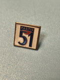 Vintage pin's Pastis 51 carré bleu blanc rouge collection bistrot ancien