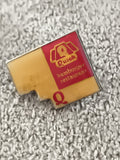 Pin's vintage Quick hamburger restaurant logo ancien badge fast-food (Ref 9)