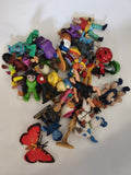 Lot figurines anciennes vintage à trier collection rétro divers personnages joue