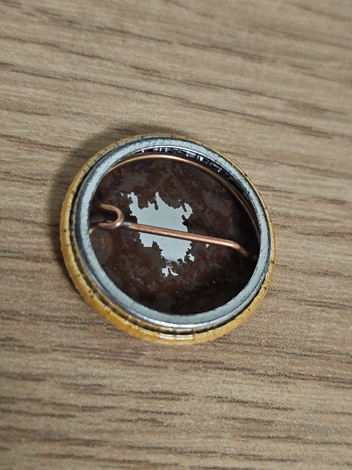 Pin's vintage écusson Manchester Bee doré rare, collection badge rétro UK