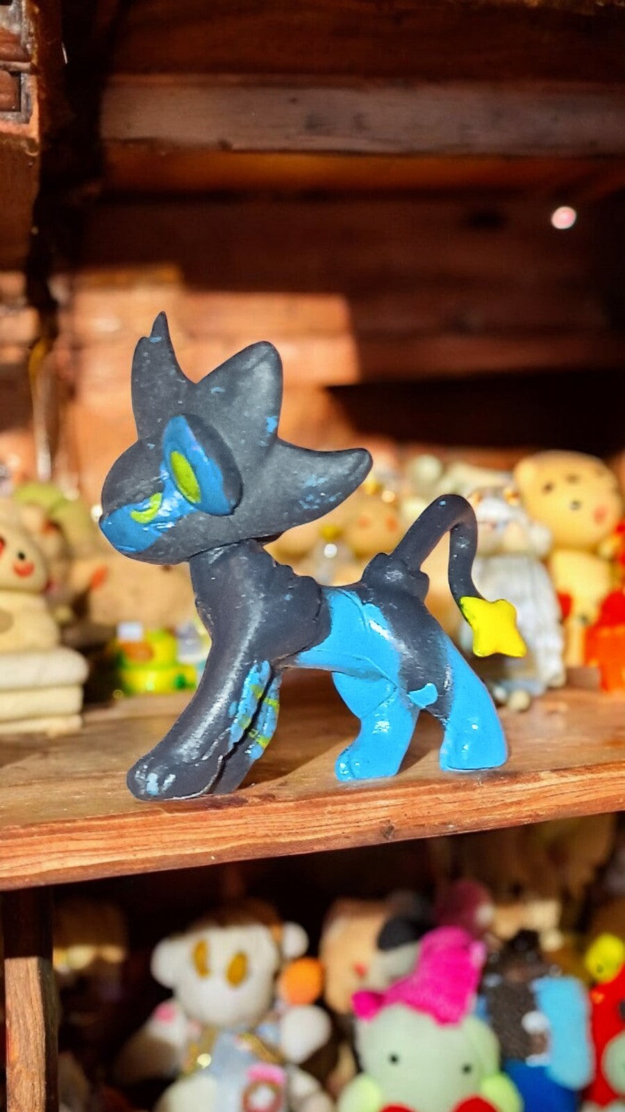 Figurine Pokémon Luxray 2005/2006 PVC noir bleu jaune vintage rare