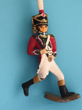 Figurine soldat plomb ancien uniforme empire rouge noir blanc vintage