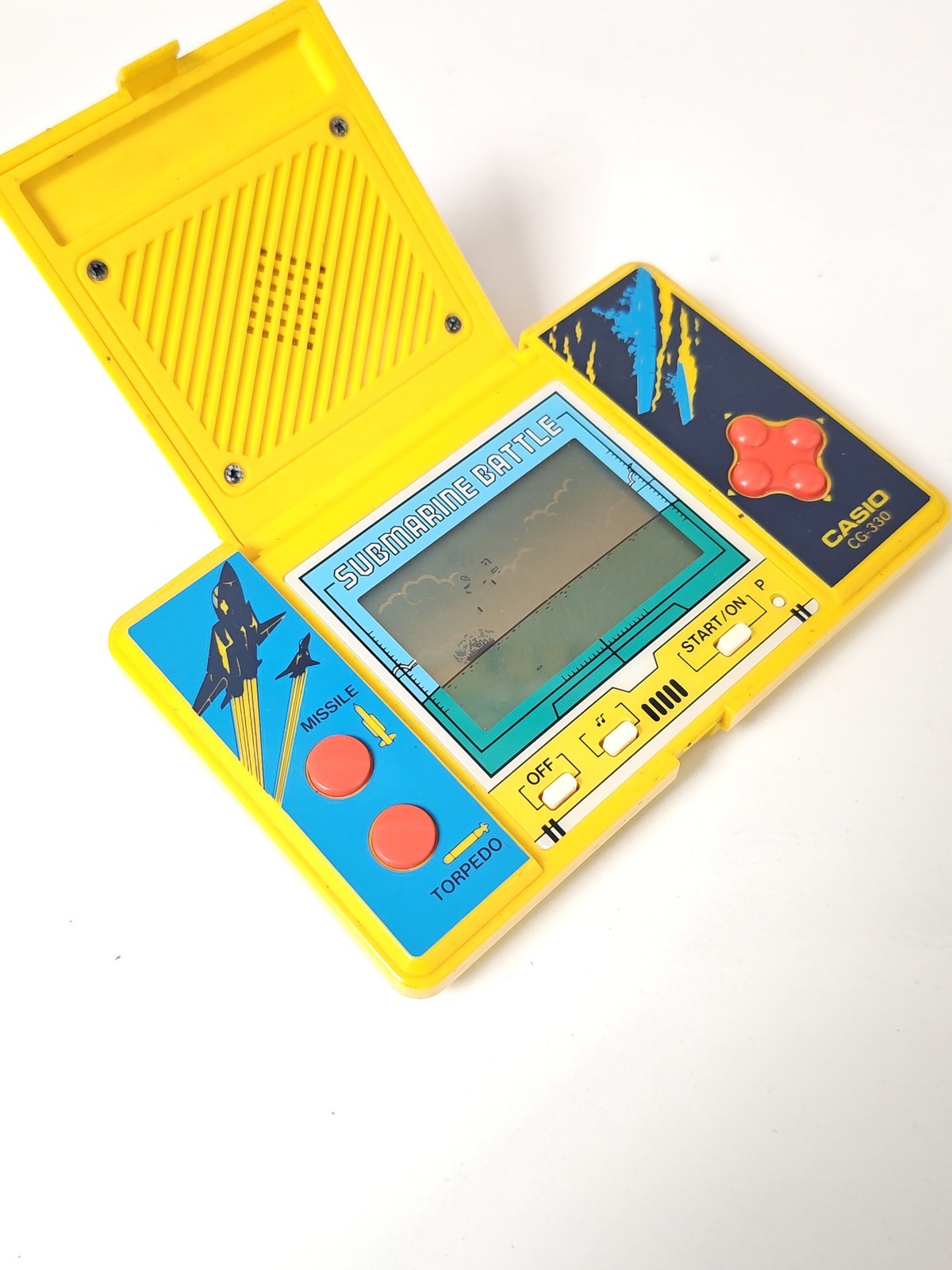 Console de jeu LCD Casio CG-330 Submarine Battle portable rétro électronique