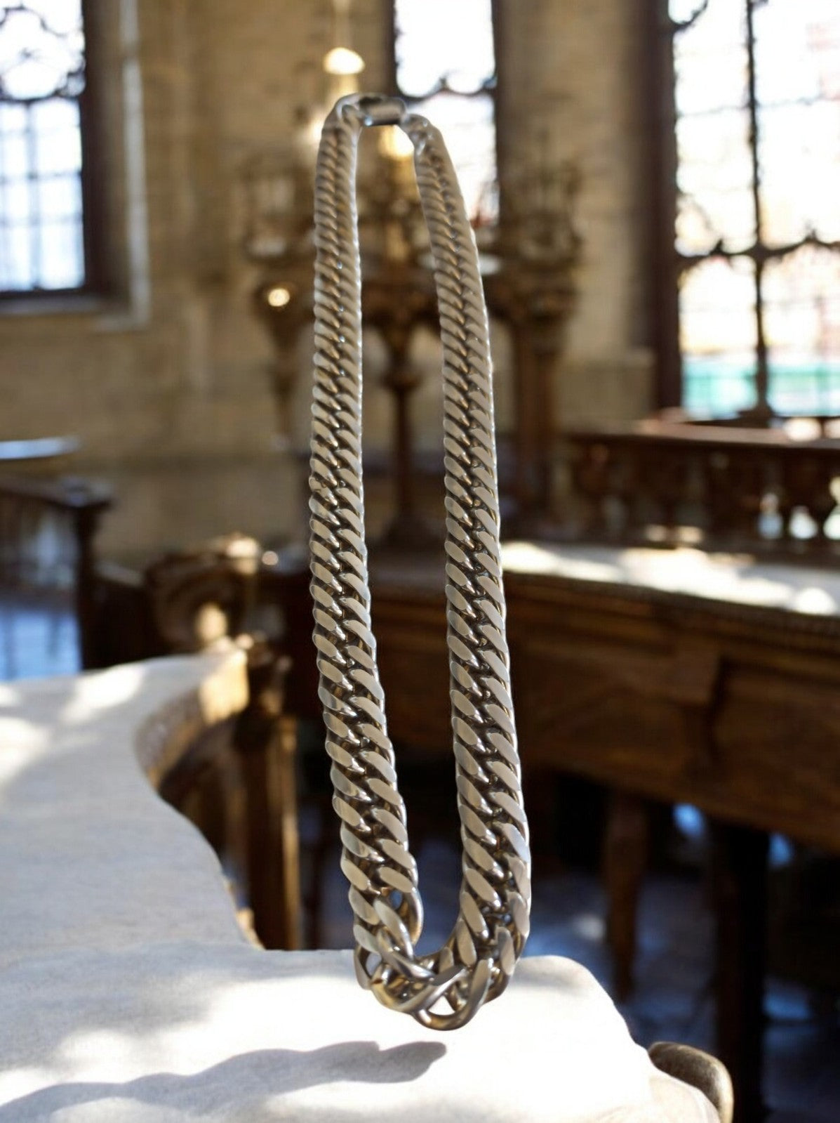 Collier vintage maille gourmette large en métal, style ethnique, bijou ancien