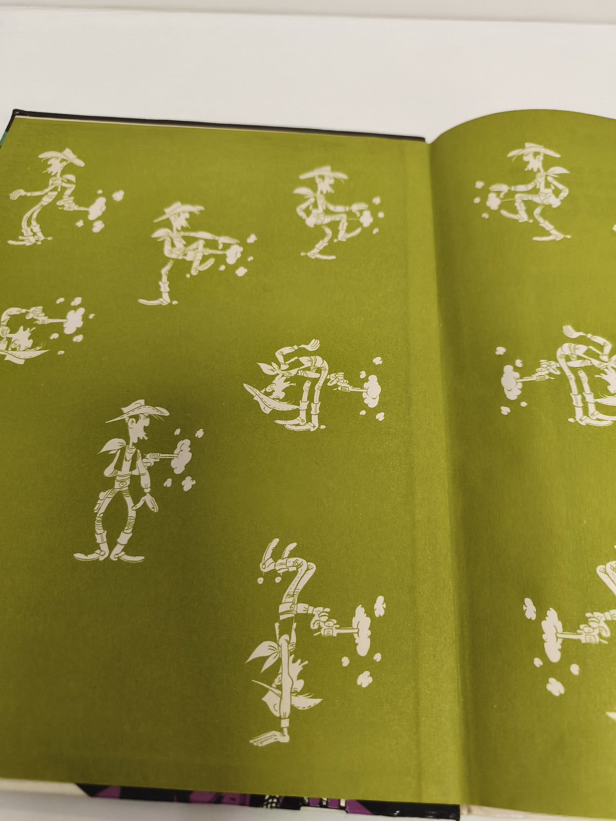 Lucky Luke BD vintage 1974, 7 histoires complètes, ancien album collection
