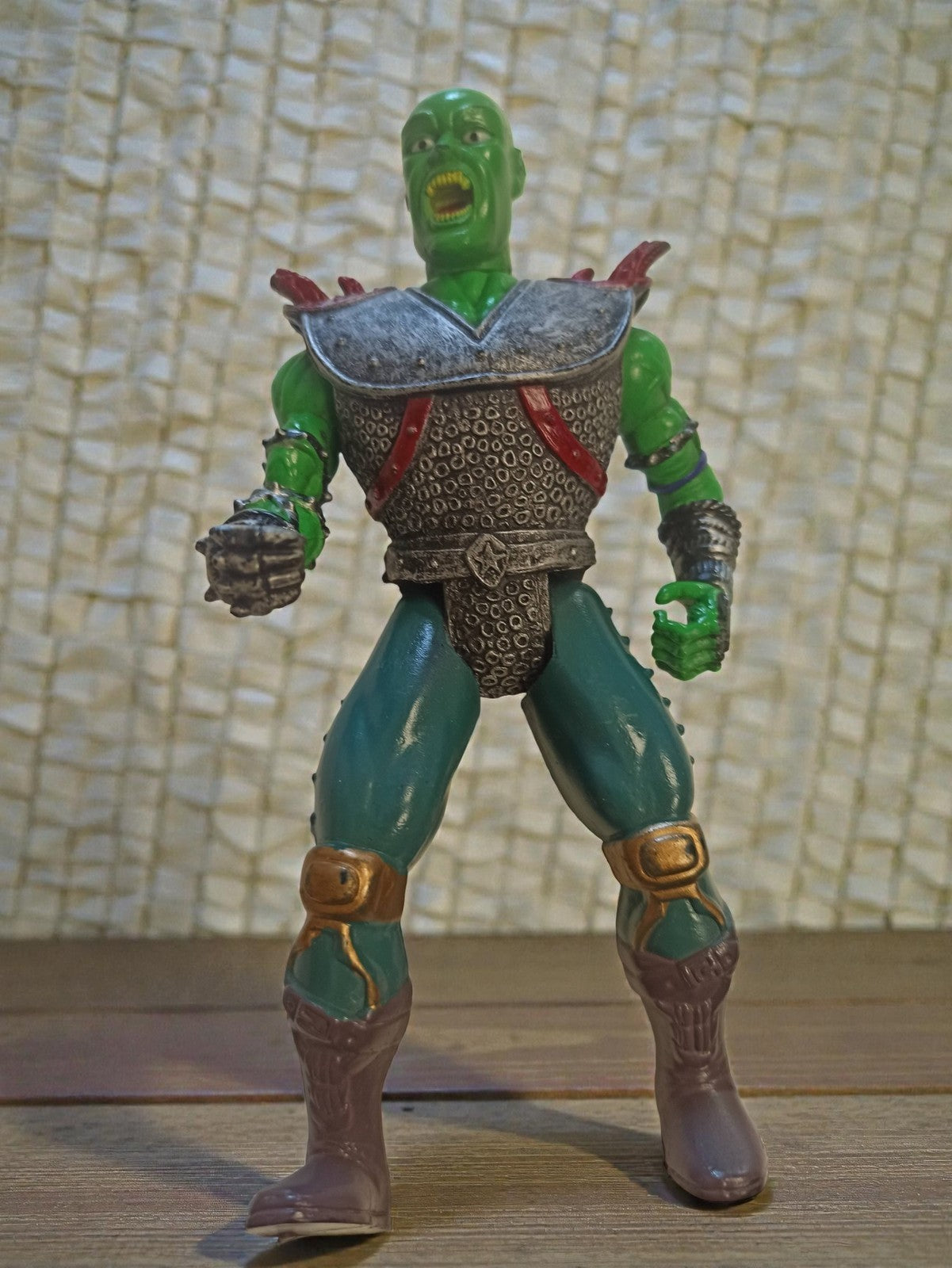 Figurine rétro orc guerrier Mystic Rings années 90, jouet ancien bootleg
