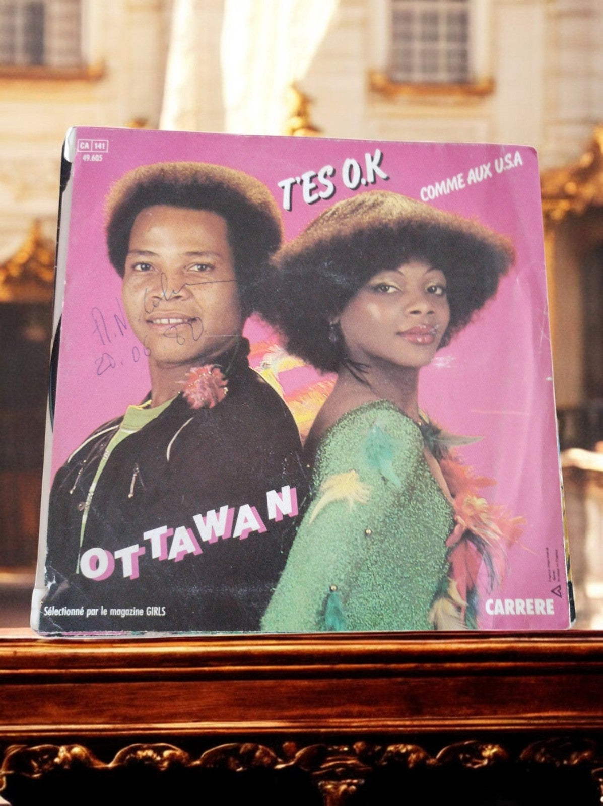 Vinyle 45T Ottawan T’es O.K. Carrere années 80 disque single cover rose