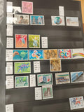 Timbres Helvetia Suisse oblitérés thématiques lot couleurs Philatélie
