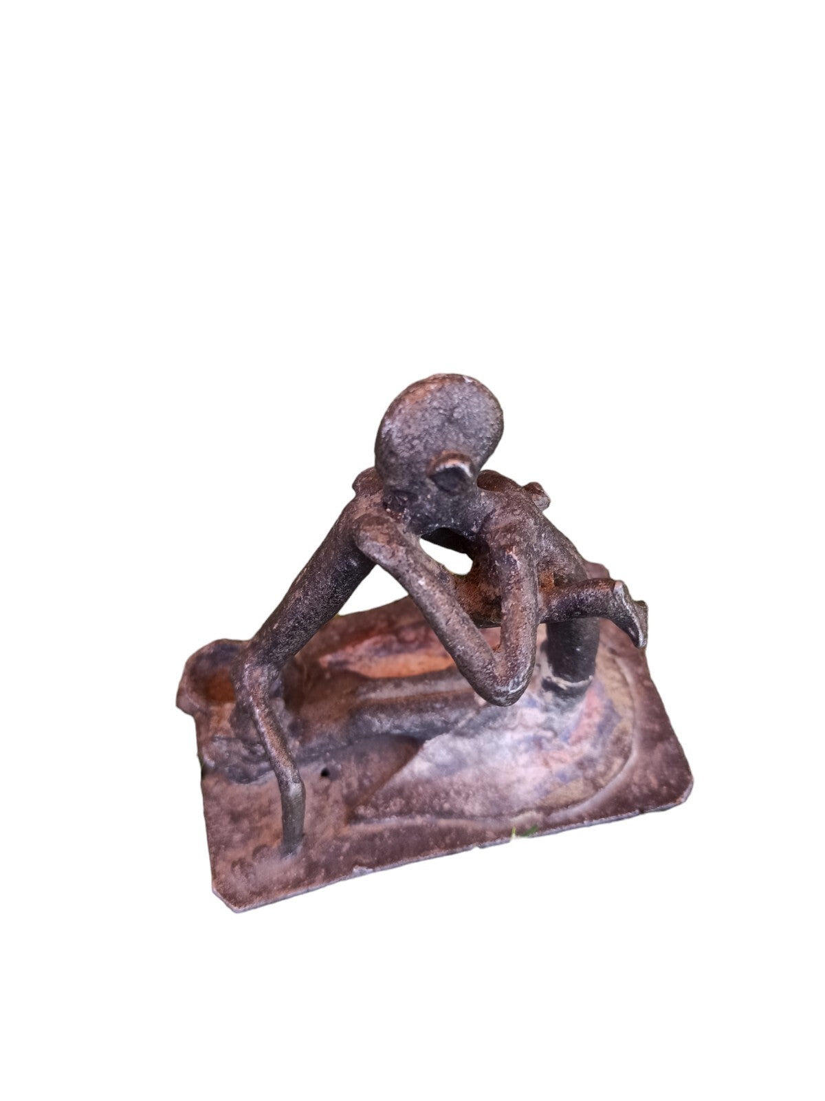 Statuette africaine en métal, sculpture artisanale, figure abstraite décorative