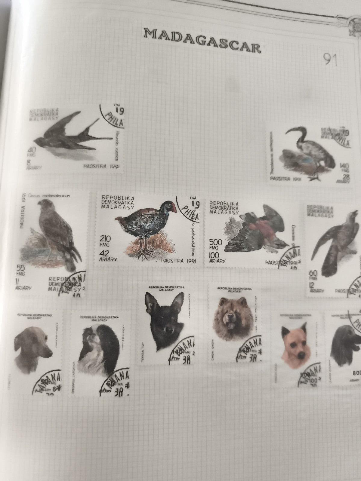 Timbres Madagascar 1991 animaux oiseaux chiens obliteres lot philatelie