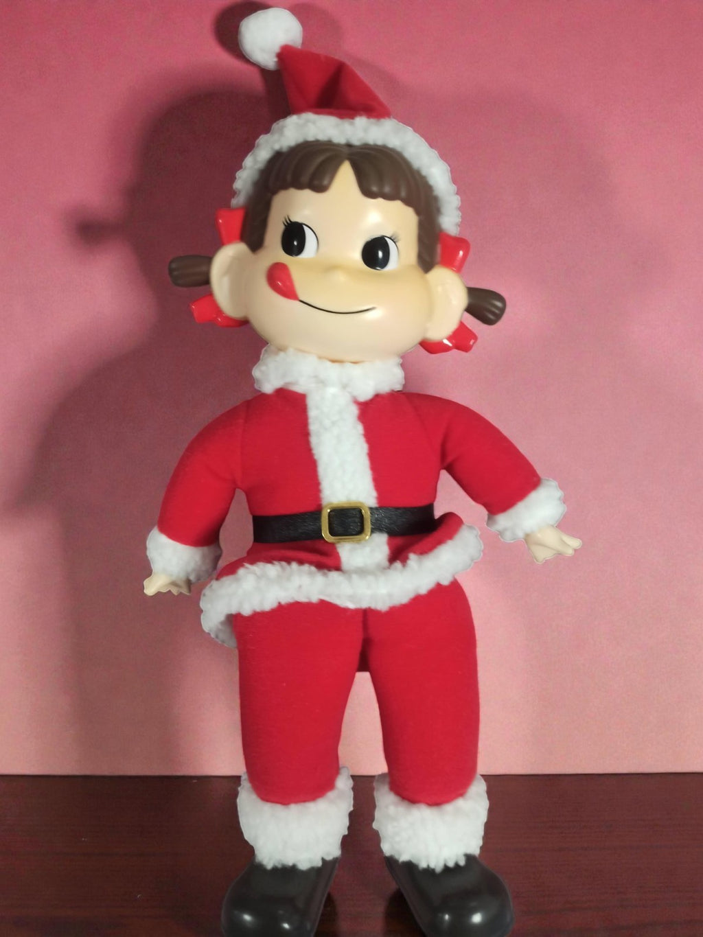 Poupée Peko-Chan vintage vinyle souple costume Noël Japon figurine