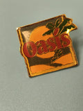 Vintage pin's Oasis carré logo orange collection boisson publicitaire rare