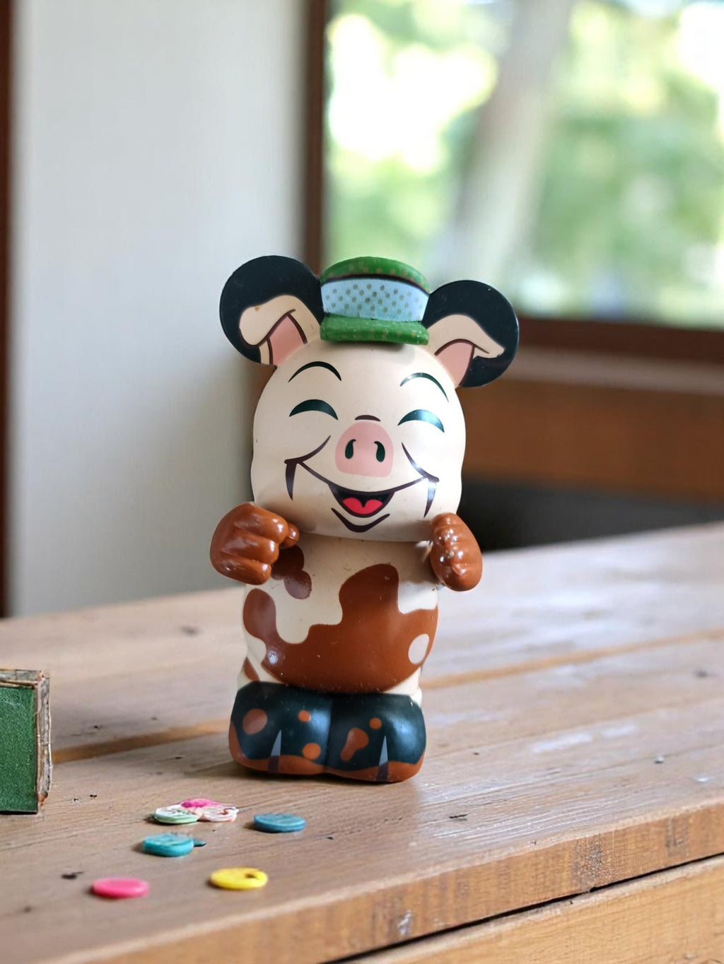 Figurine Disney Vinylmation Pirates Caraïbes Muddy Pig 3" Casen Jones