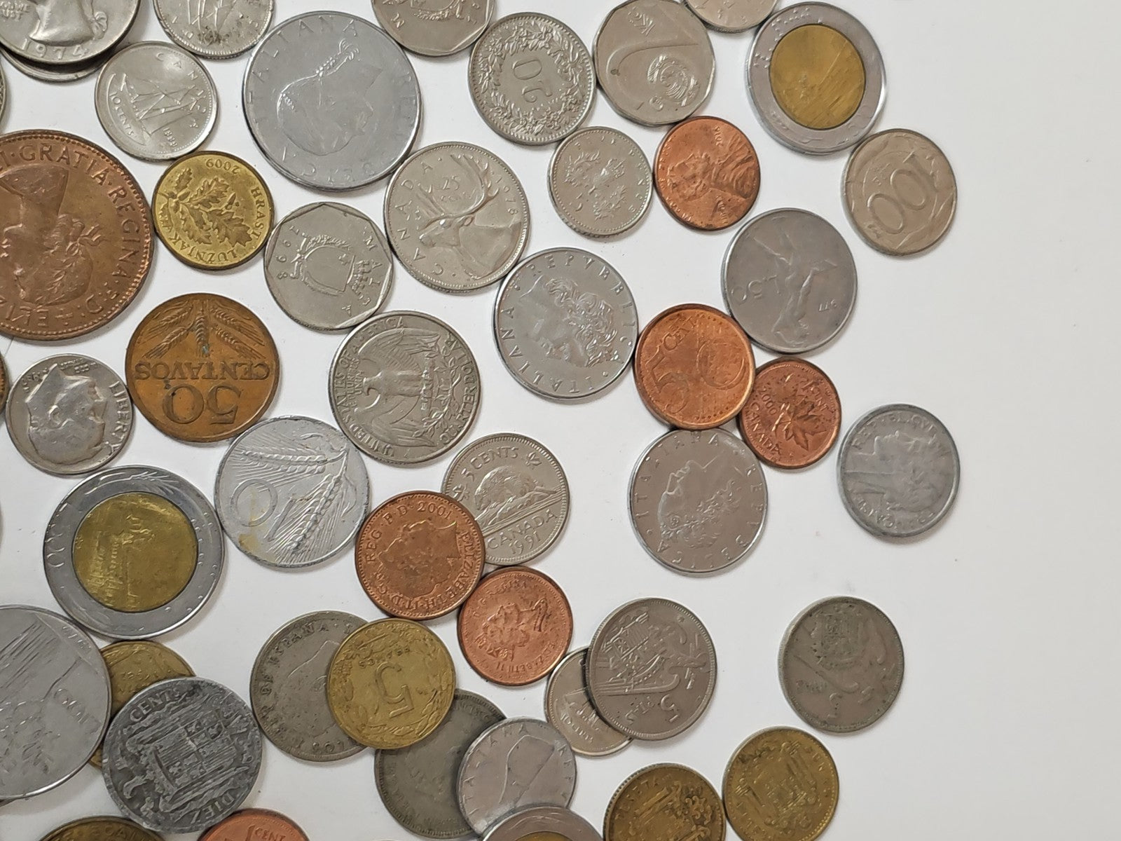 Gros lot vintage de pièces anciennes diverses pour collection, bricolage ou déco