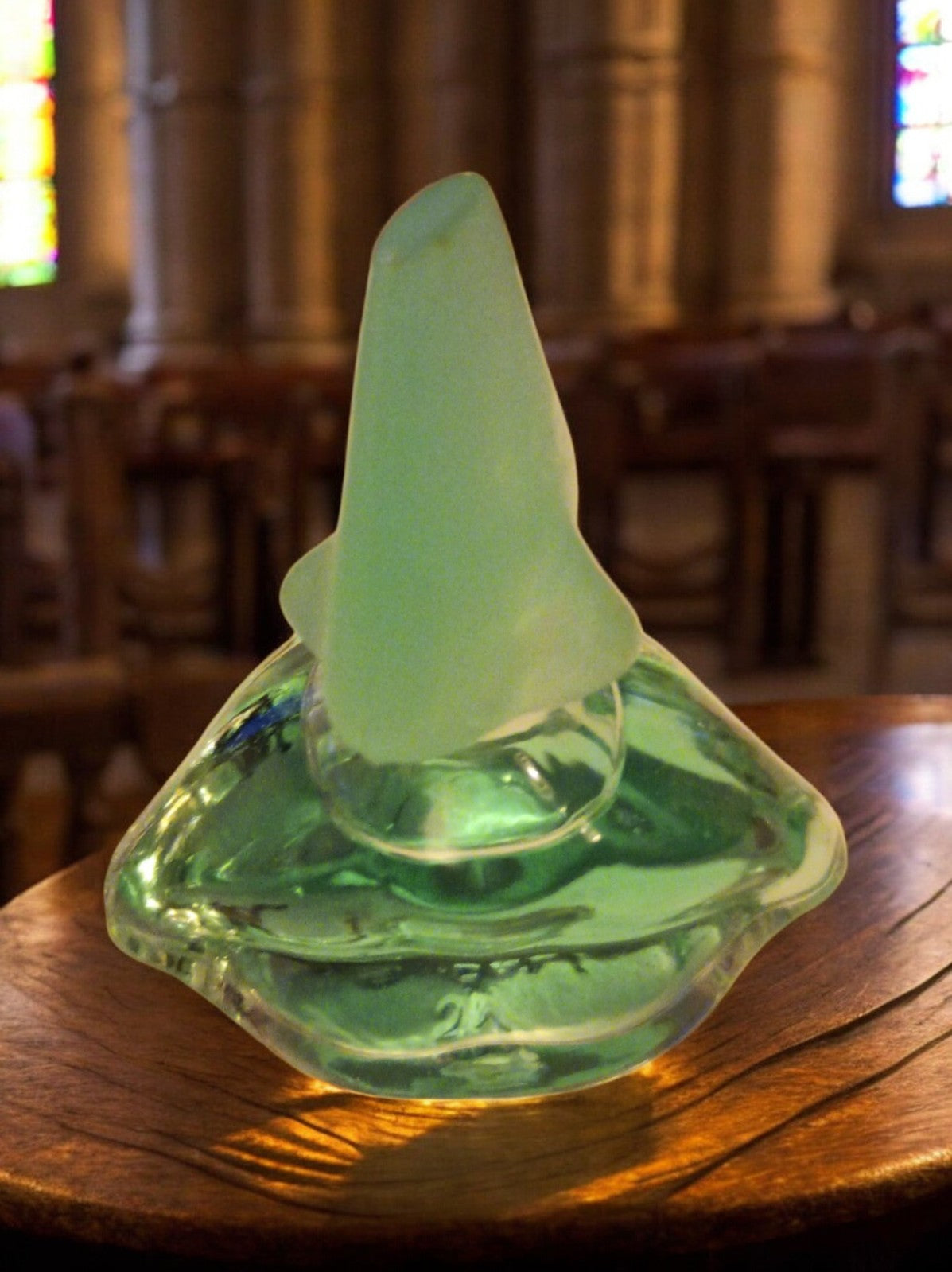 Miniature parfum vintage flacon vert forme chapeau Eau de Toilette boîte