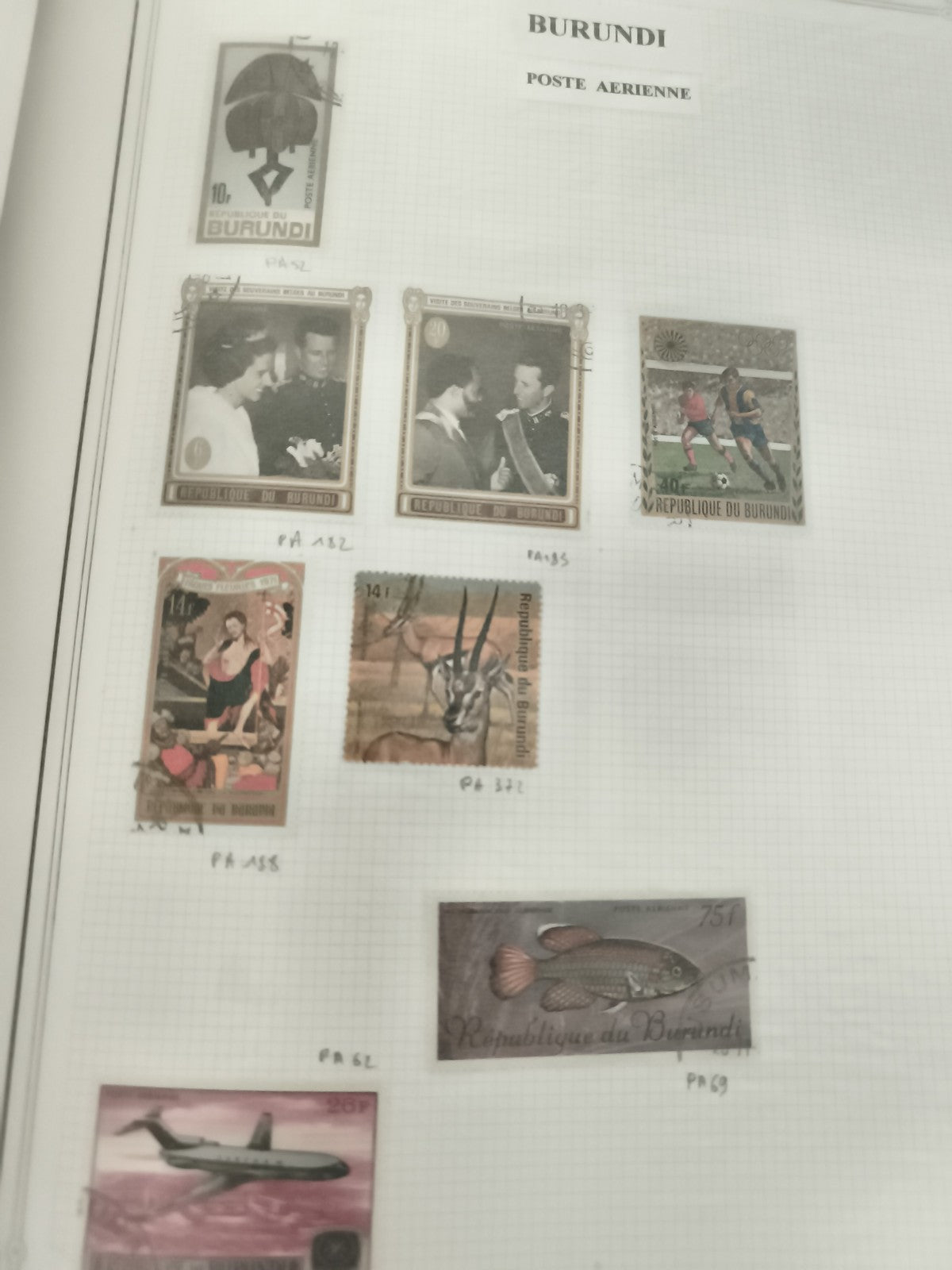 Timbres Burundi poste aérienne thématique sport animaux art lot oblité