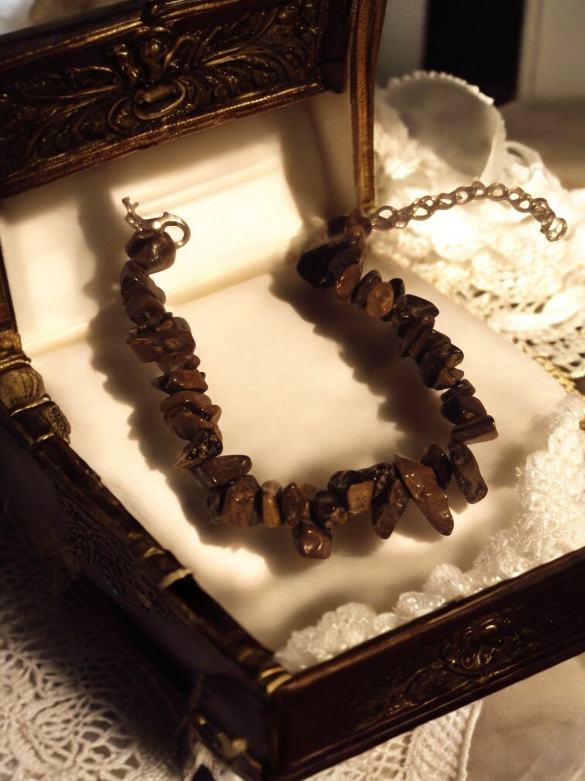 Bracelet pierres naturelles marron, fermoir métal, style élégant, bijou fantaisi