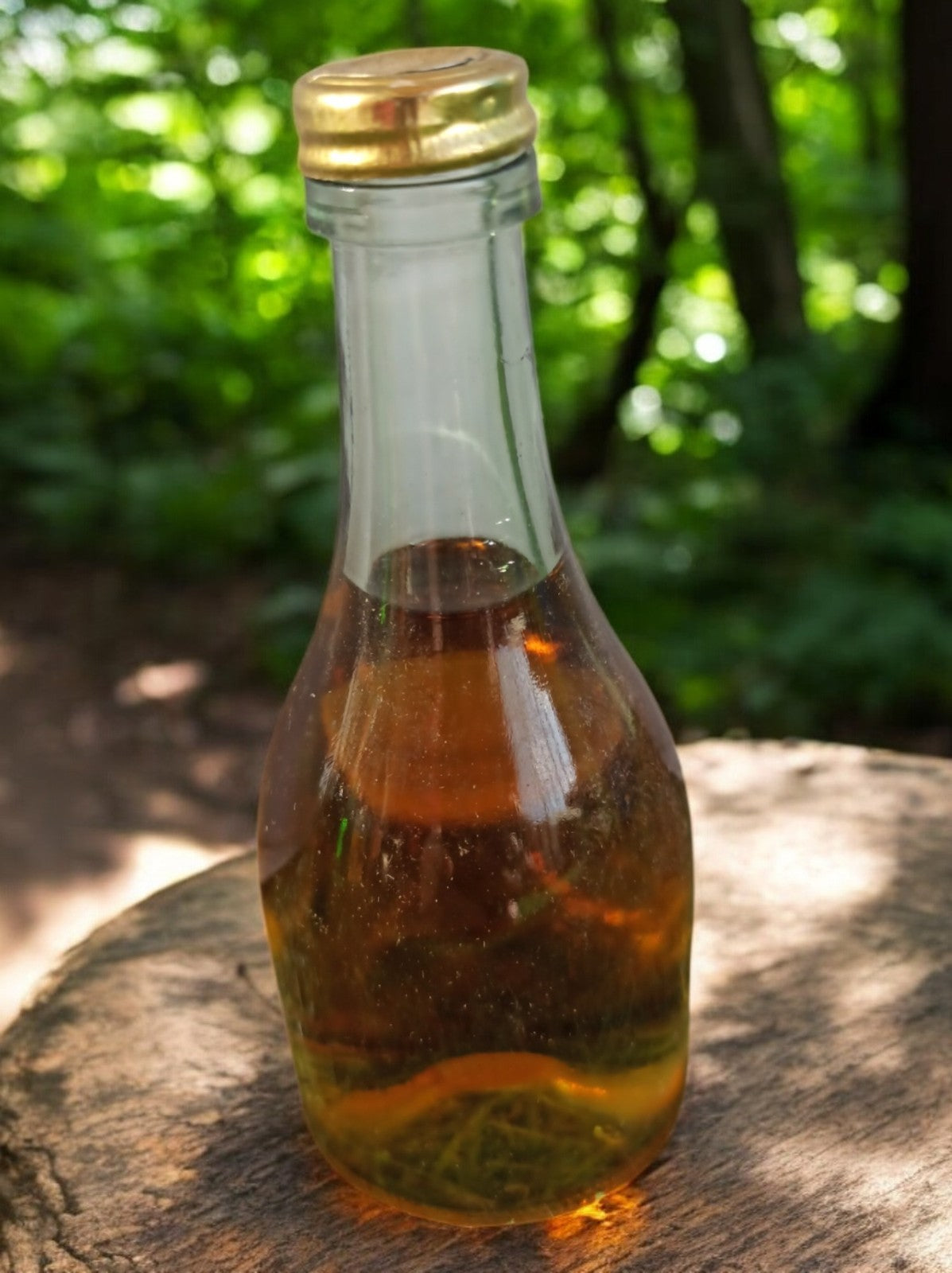 Mignonette bouteille whisky vintage, bouchon doré, mini flacon rare