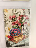 Carte postale ancienne fleurs tulipes gâteau Bonnes Fêtes CPA relief déco rétro