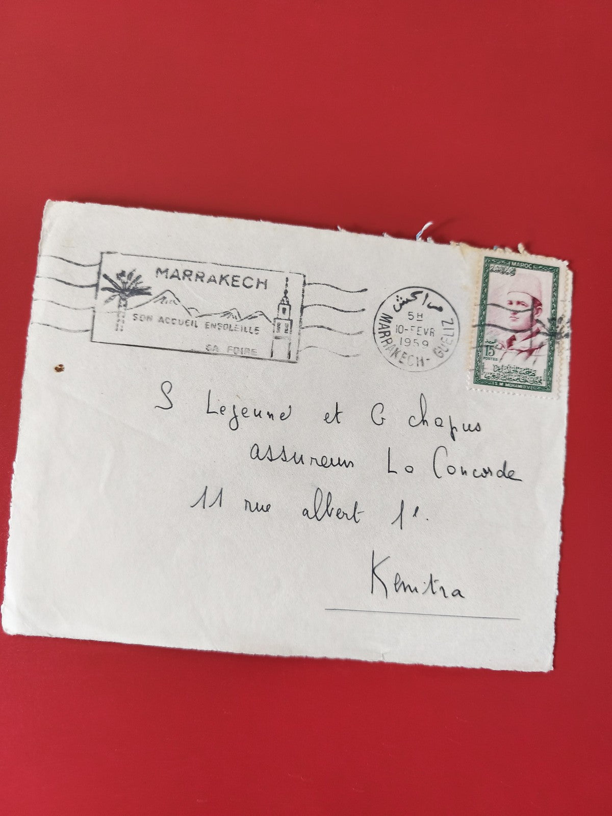 Enveloppe timbrée Maroc Marrakech cachet visible écriture manuscrite
