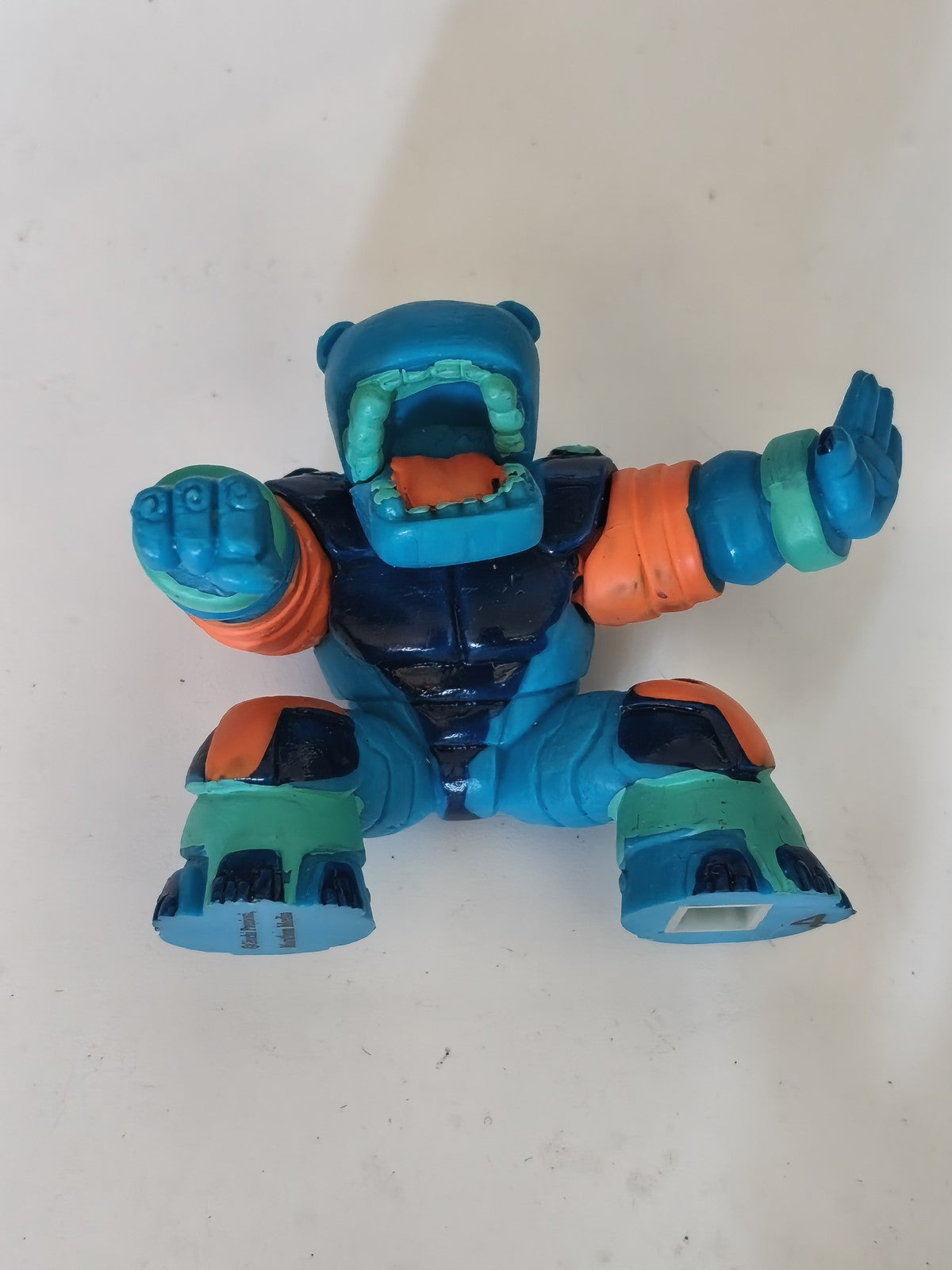 Figurine Gormiti originale d'occasion personnage jouet enfant univers fantasy