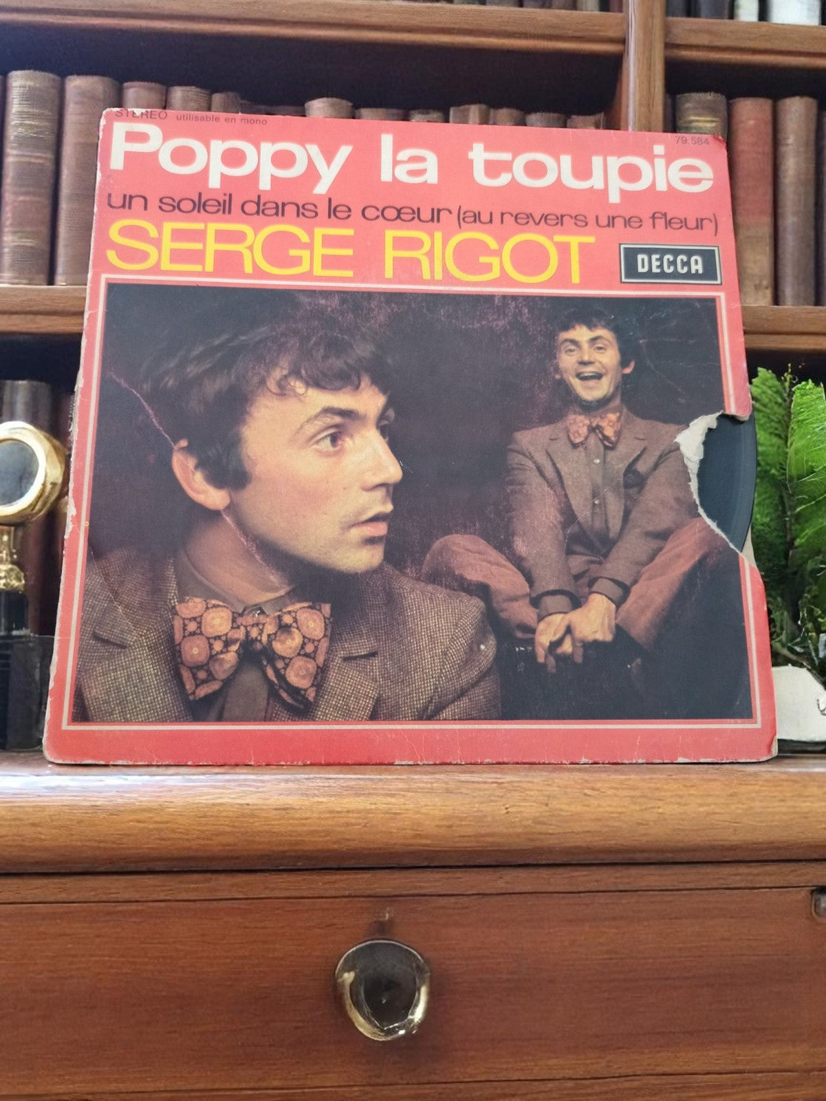 Vinyle 45 tours Serge Rigot Poppy la toupie DECCA vintage pochette abîmée