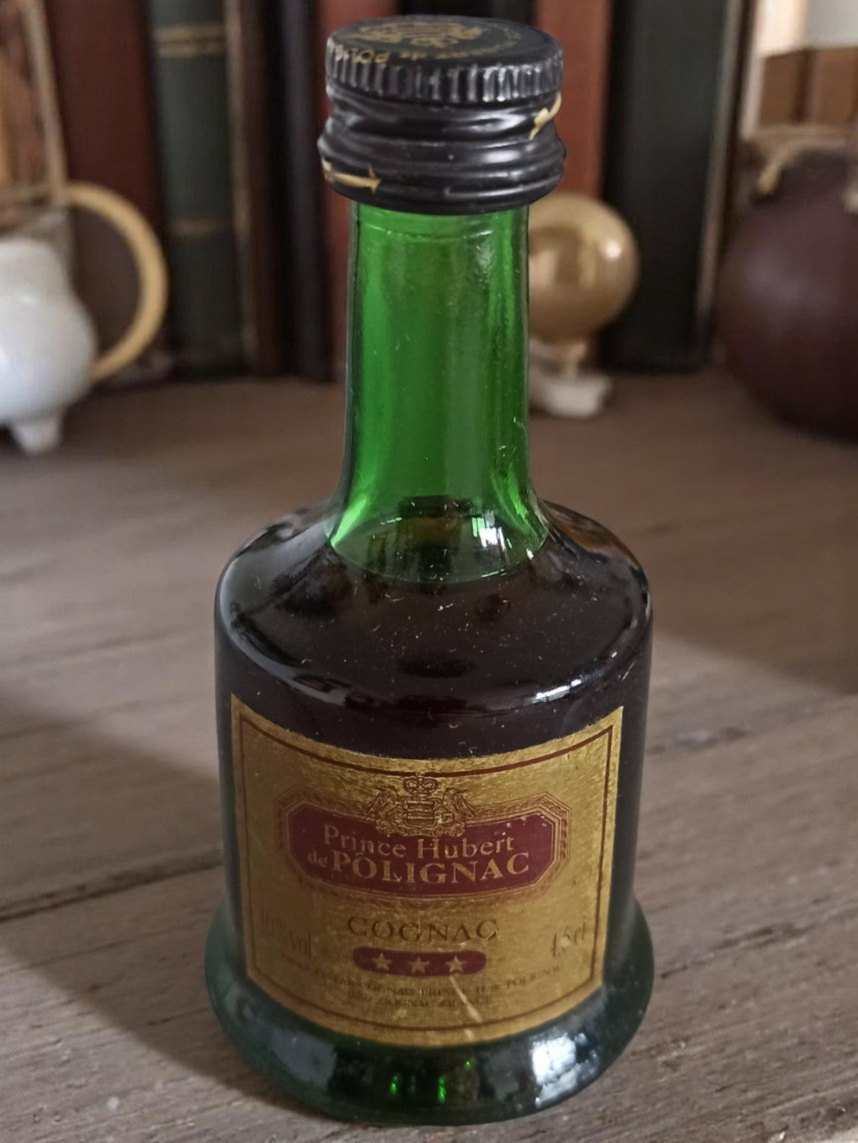 Mignonette Cognac Prince Hubert de Polignac 3 étoiles vintage bouteille mini bar