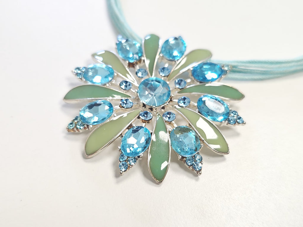 Collier rétro ancien, bijou fantaisie vintage pour collectionneur ou amateur d?o