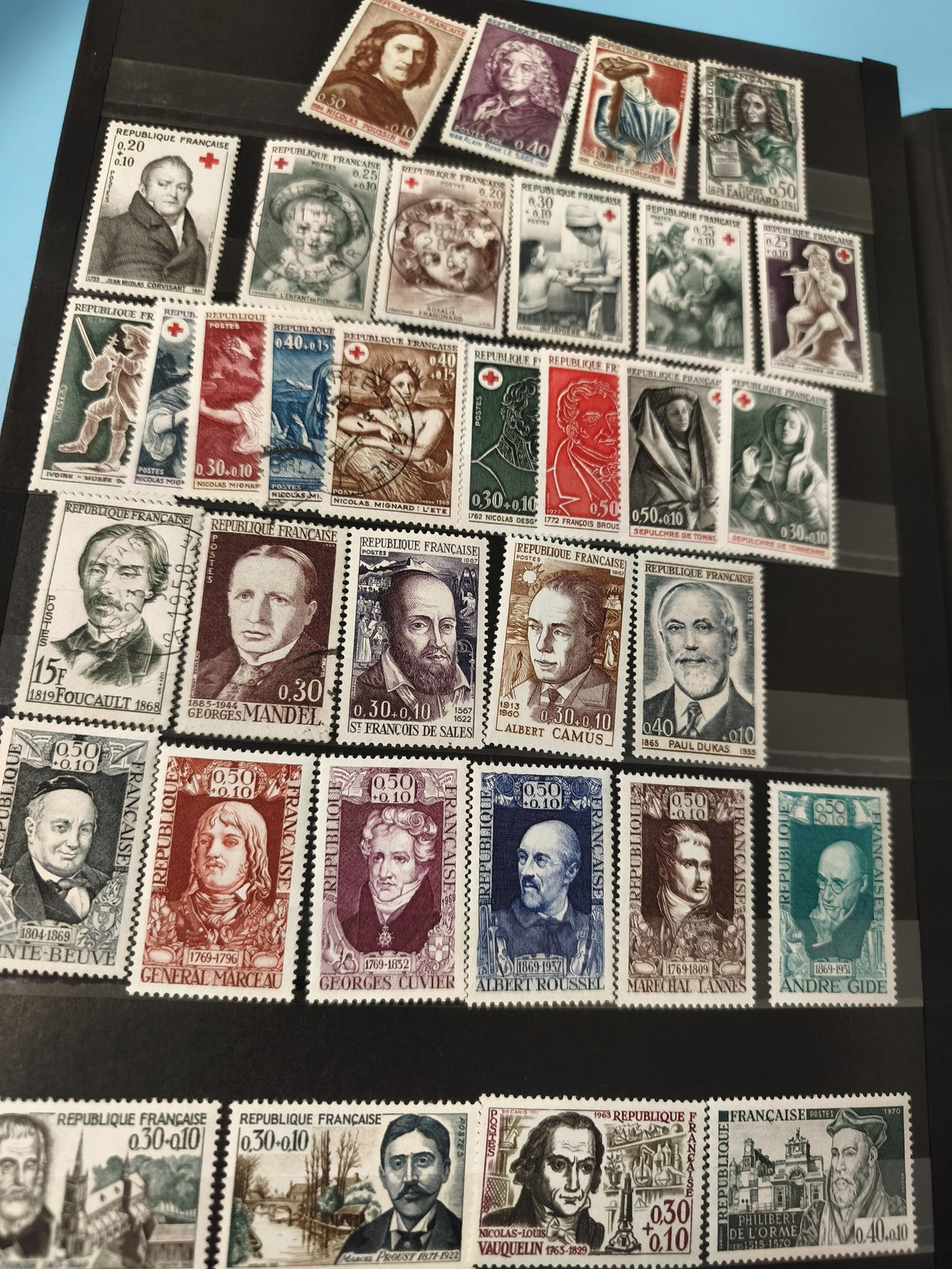 Lot anciens timbres oblitérés France personnages historiques collection philatél