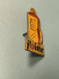 Vintage pin's Shell ancien émaillé jaune rouge ?j?aime? collection auto (Ref 4)