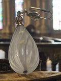 Pendentif vintage goutte verre givré et plaqué or, charme rétro élégant