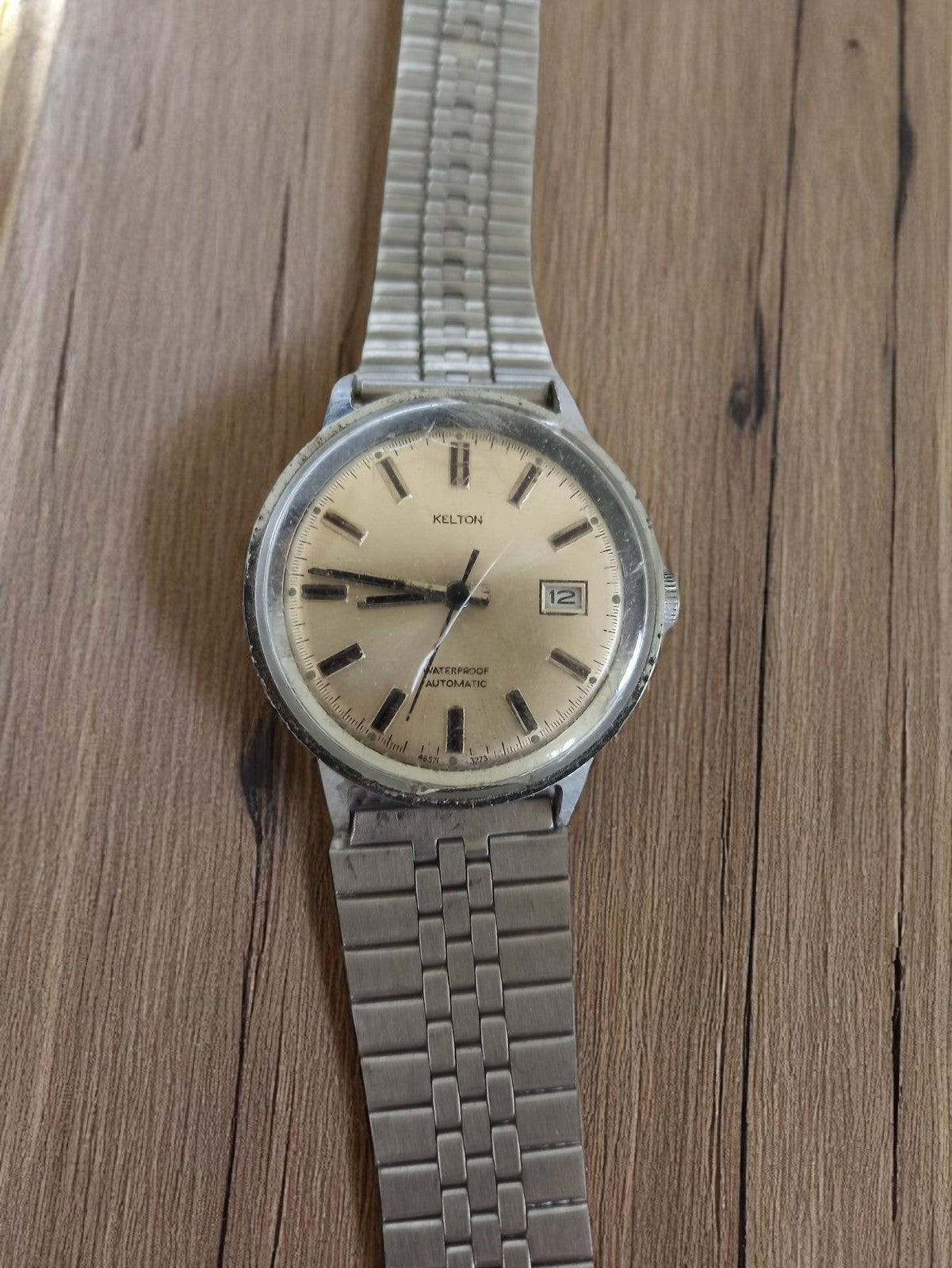 Montre homme Kelton automatique vintage, cadran champagne, bracelet métal