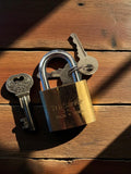 Cadenas vintage Tri-Sanke 263 avec clés, ancien padlock doré Made in China