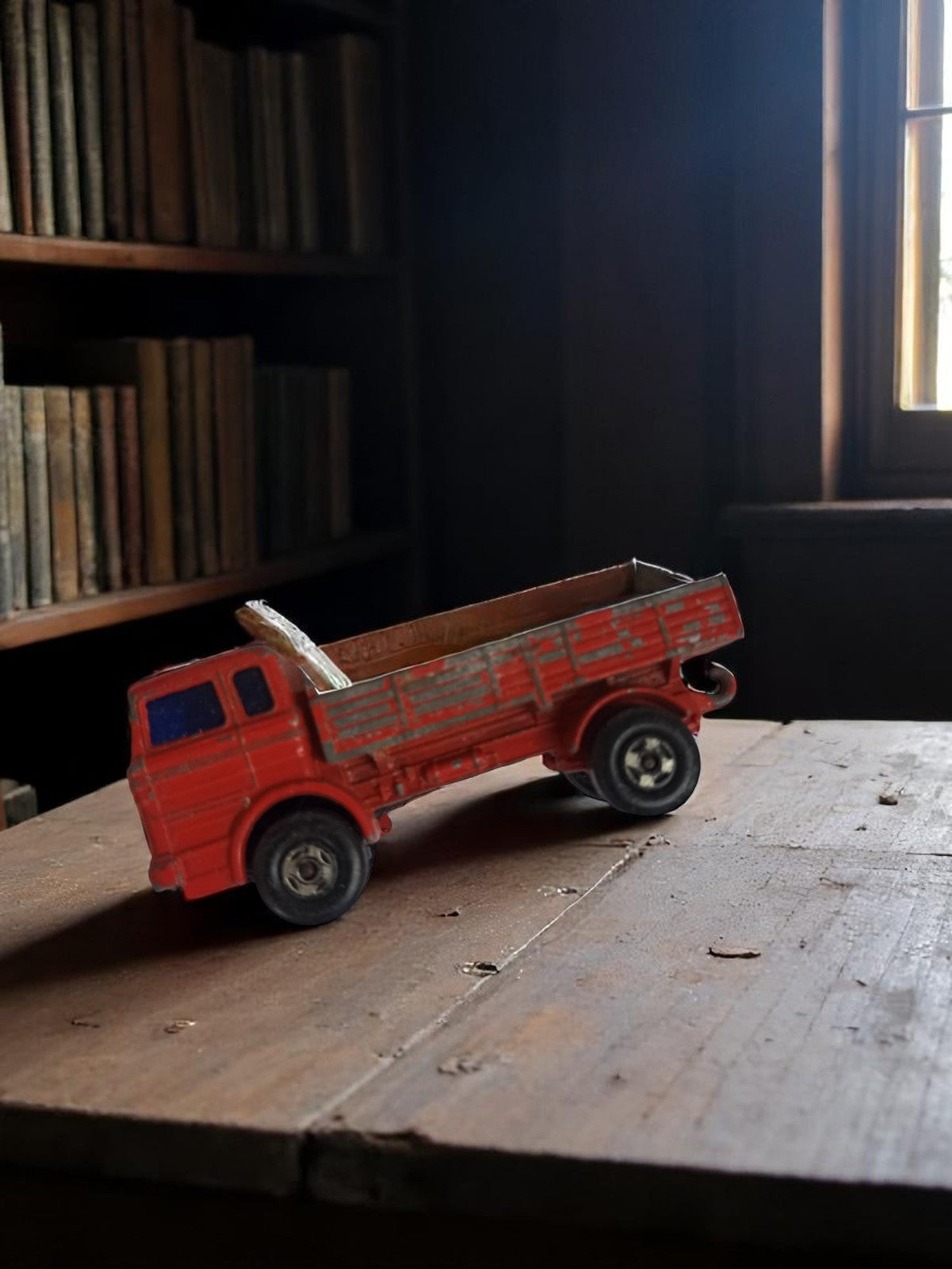 Camion miniature Matchbox vintage rouge ancien jouet métal état usé