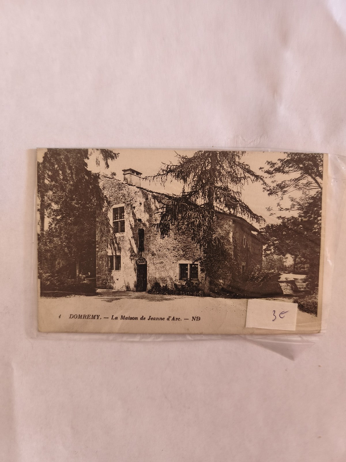 Carte postale ancienne Domrémy, vintage, collection France, souvenir rétro rare