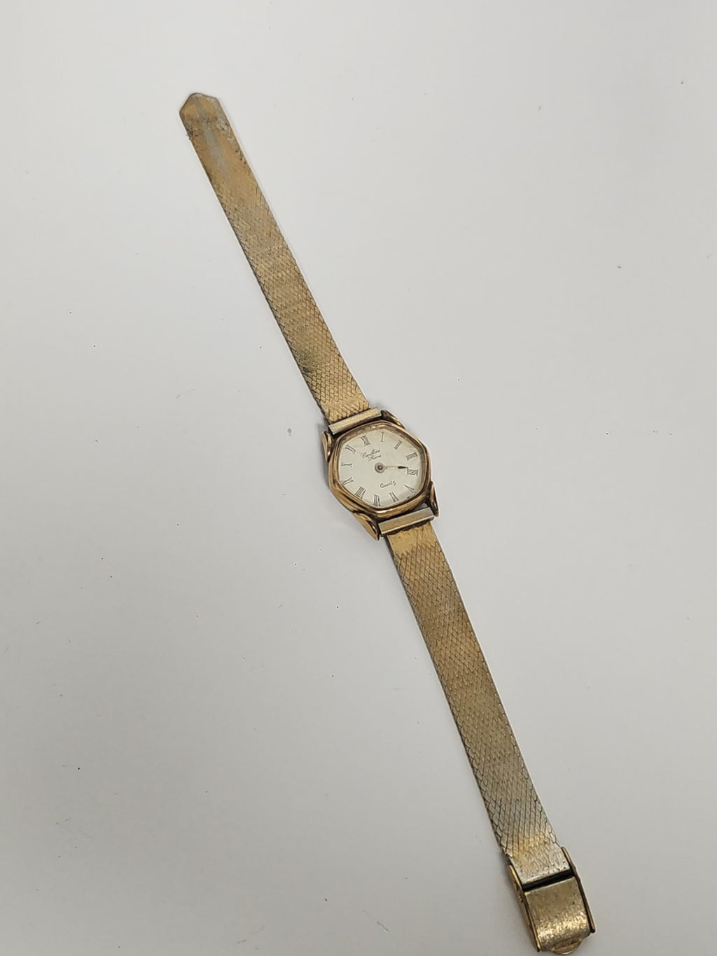 Montre ancienne femme Cupillard Pierre Quartz vintage à restaurer collection rét