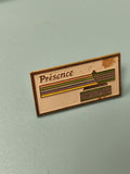 Vintage pin's BNP Présence Contrat, badge rectangulaire, collection bancaire