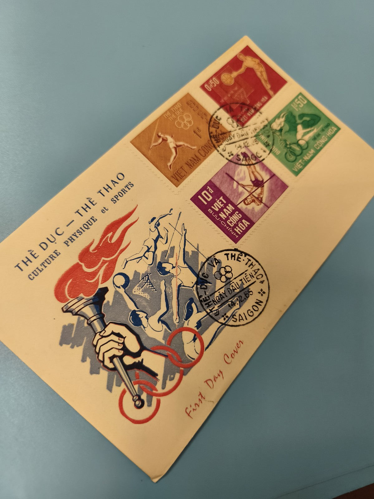 Ancienne enveloppe FDC Vietnam sports timbres Jeux Olympiques, cachet Saigon