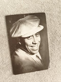 Carte postale ancienne photo Fernandel portrait chapeau vintage noir et blanc CP