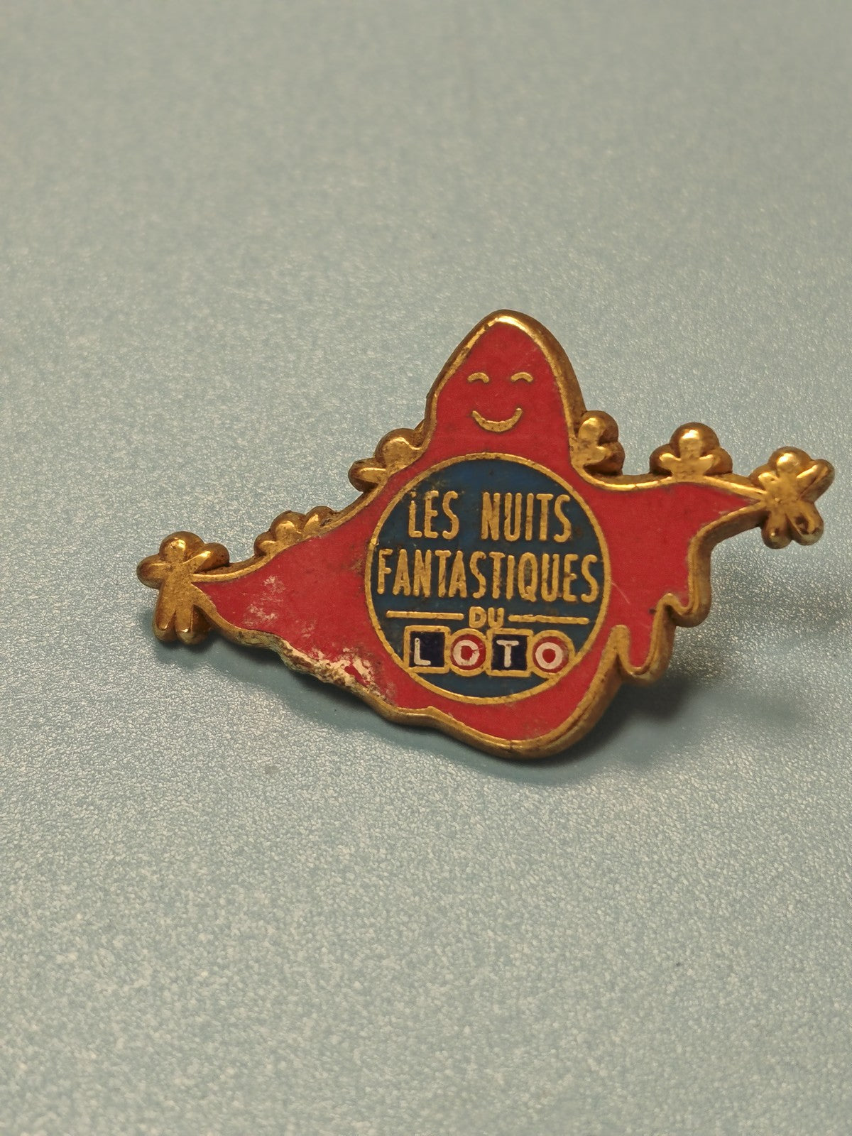 Vintage pin's Les Nuits Fantastiques du Loto fantôme rouge collection (Ref 3)