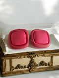 Paire boucles d’oreilles clips vintage rose carré rétro fantaisie années 80