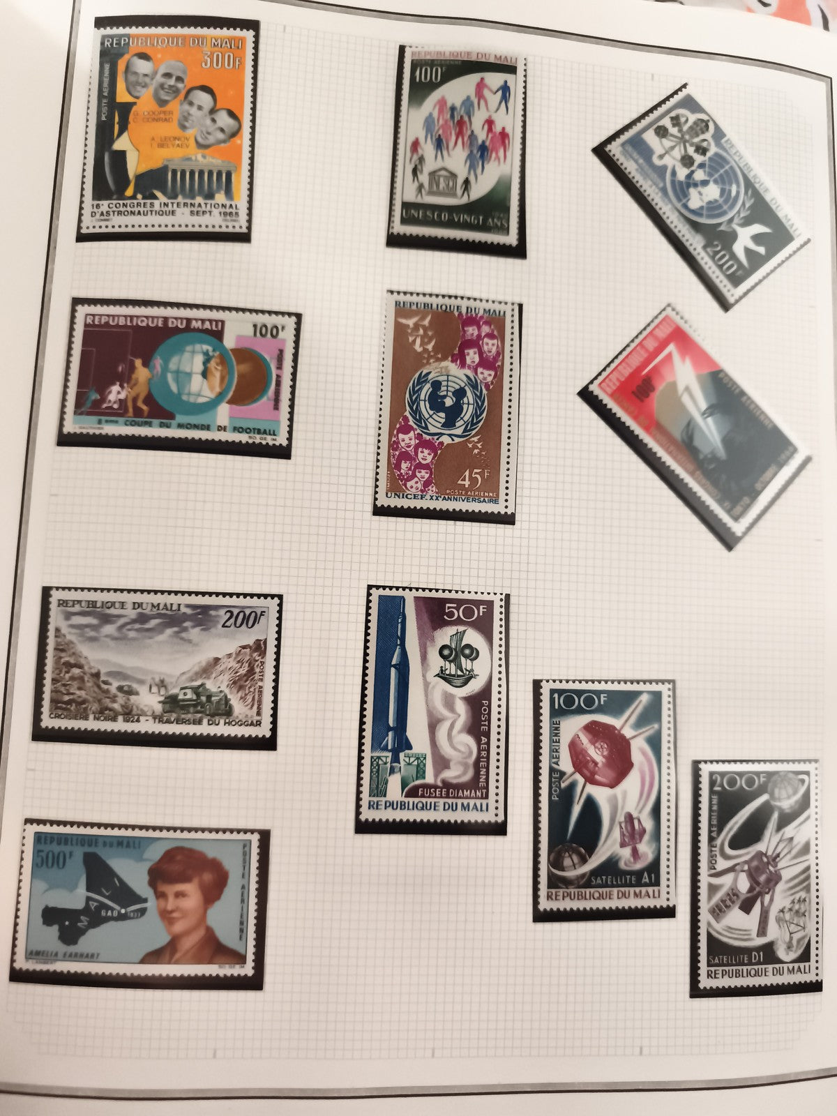 Timbres neufs République du Mali anciens thématiques spatiale ONU sport