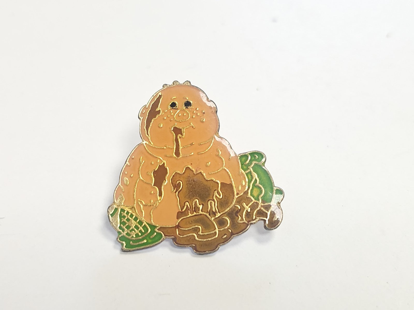 Pin's vintage Les Crados ancien badge rétro collection années 80 rare collector
